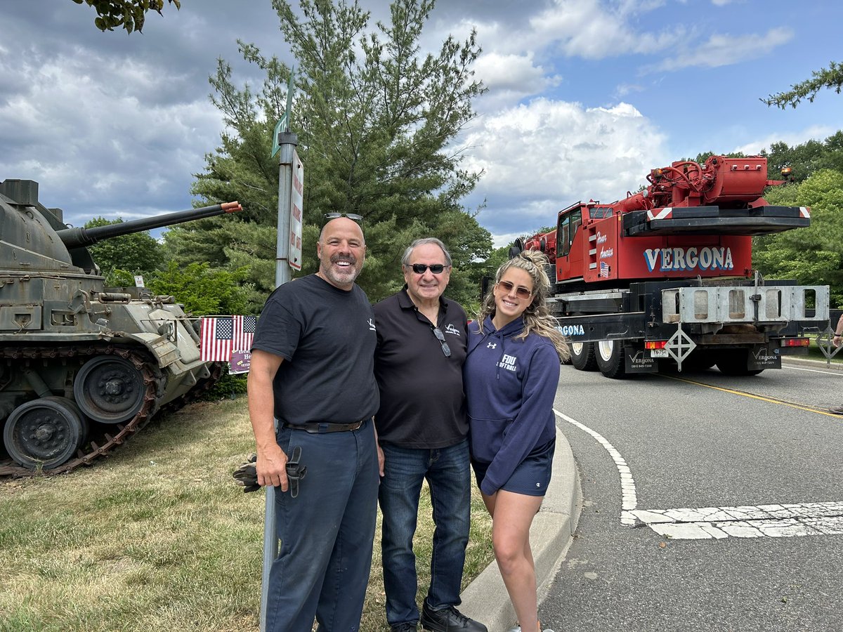 CCharitiesPat's tweet photo. Today was Tank Transport Day, as we prepare for Sunday’s #TankPull!
Thank you to everyone who makes this endeavor possible: Vergona Crane, Two Brothers Contracting, @Paramuspolice, @Clifton_NJ_PD and @NJDMAVA!
Join us on Sunday for the NJ Army Tank Pull: https://t.co/wbfkvwnc5X https://t.co/enDPeAlnC2