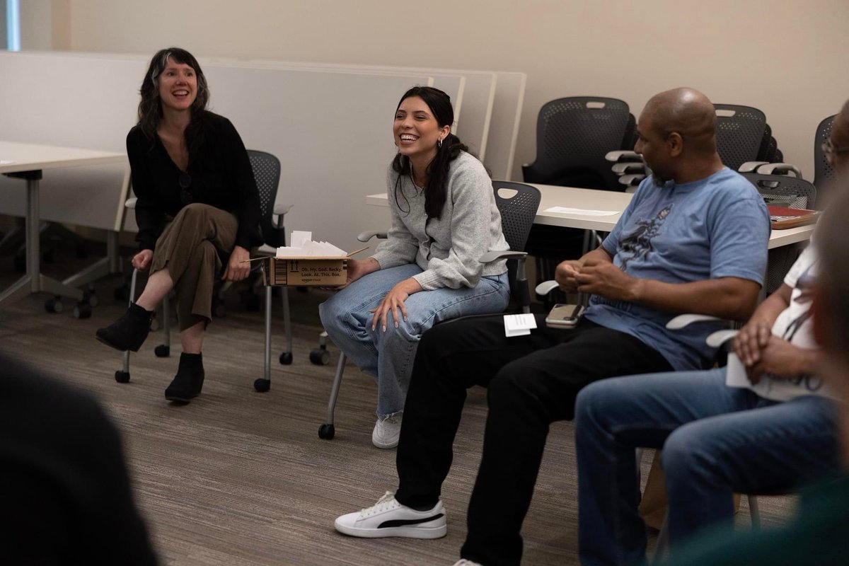 IamKeshawnDodds's tweet photo. I am a proud Valley Creates Artist Grant Fellow. My first in person gathering. #MenzuoSeries #Author #Artist #CMPDSU #WritingCommunity #AmWriting #Animation #BlackTwitter https://t.co/A4CO0wy0Ja