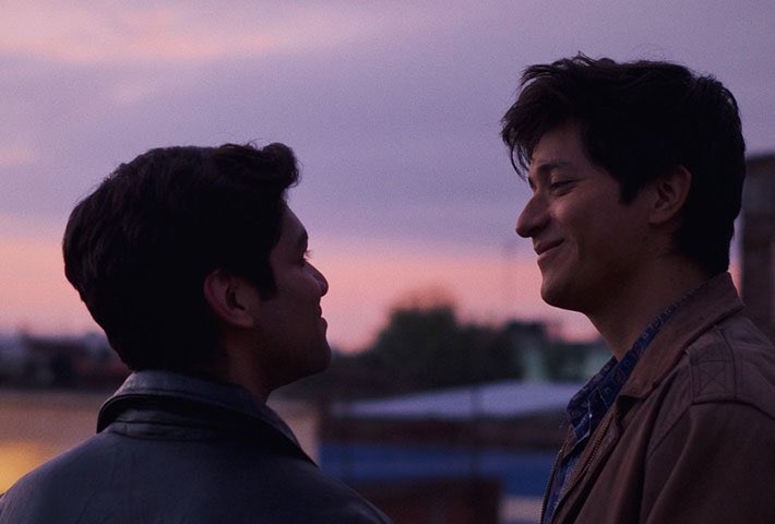 This month’s <a href="/RakutenTV/">Rakuten TV UK</a> film: Heidi Ewing’s “I Carry You With Me”. <a href="/icywm/">I Carry You With Me | Te Llevo Conmigo</a> tells of Iván and Gerardo’s romance, emigration, success, and pain: beautifully acted before morphing into a present-day documentary. Amazing. (Another top pick from <a href="/Chucho_Q/">Chucho E. Quintero</a>!) rakuten.tv/uk?content_typ…