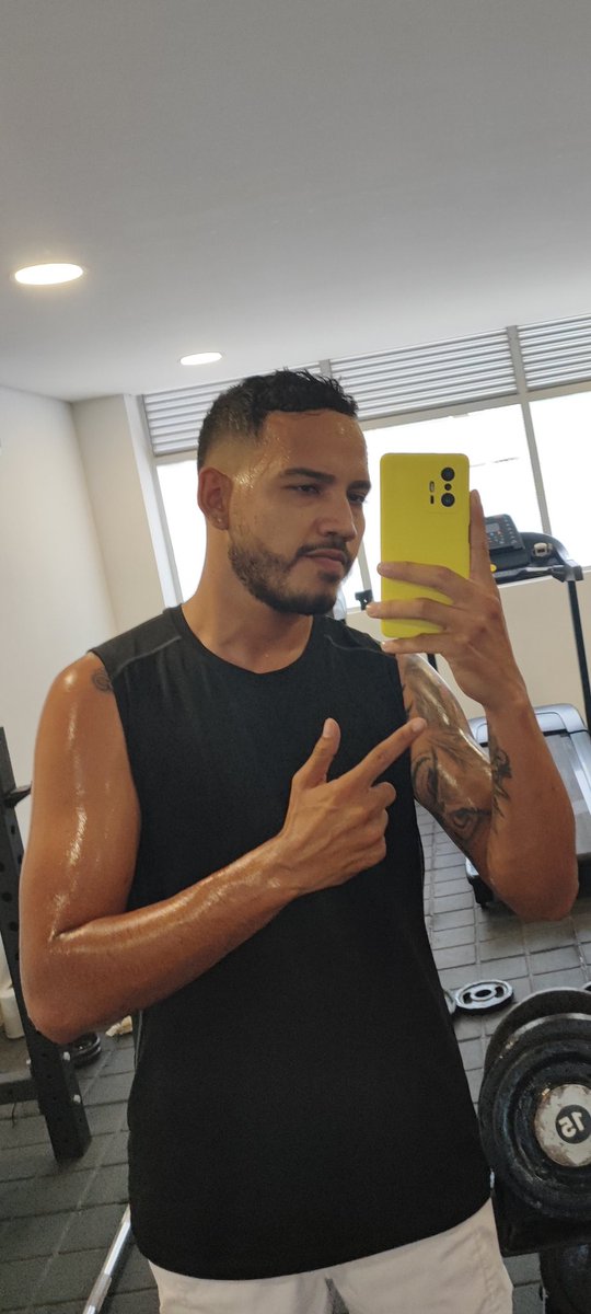 juansbas31's tweet photo. 💪👽🔥 https://t.co/iR5HEglgga