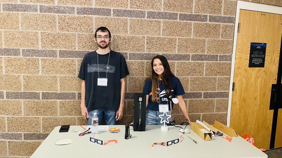 FLS_IV's tweet image. @UTSA_PhyAst is helping with AAS eclipse work shop! @eclipseUTSA #aas242 #astronomy