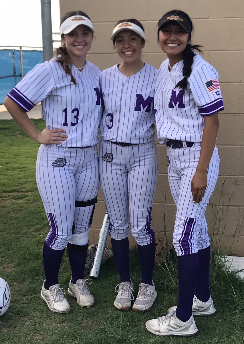 All Star Game 2023! Go Dawgs!!! Love these guys! 💜💜💜