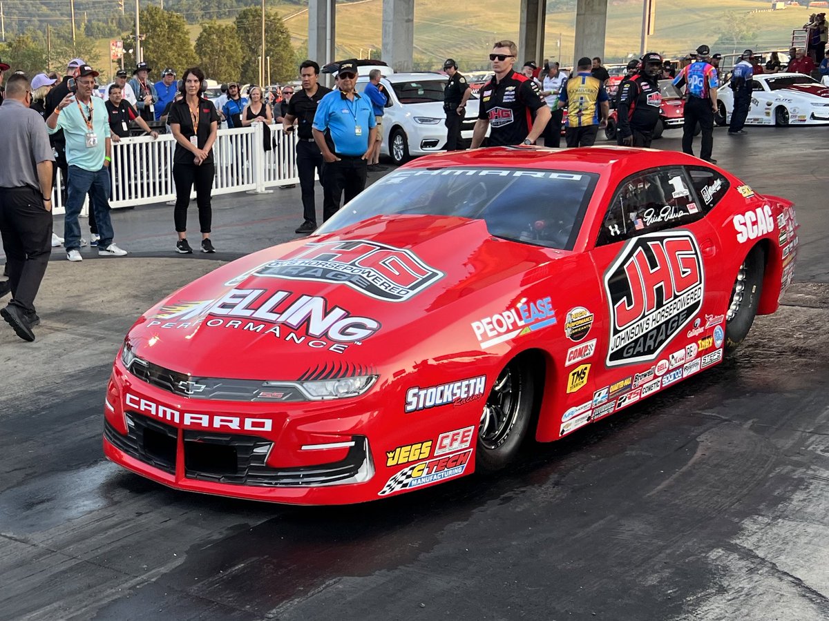 Erica Enders rockets straight to the top in Q2 with a 6.627 at 205.88mph! 

#ThunderValleyNats • @EliteMotorsLLC