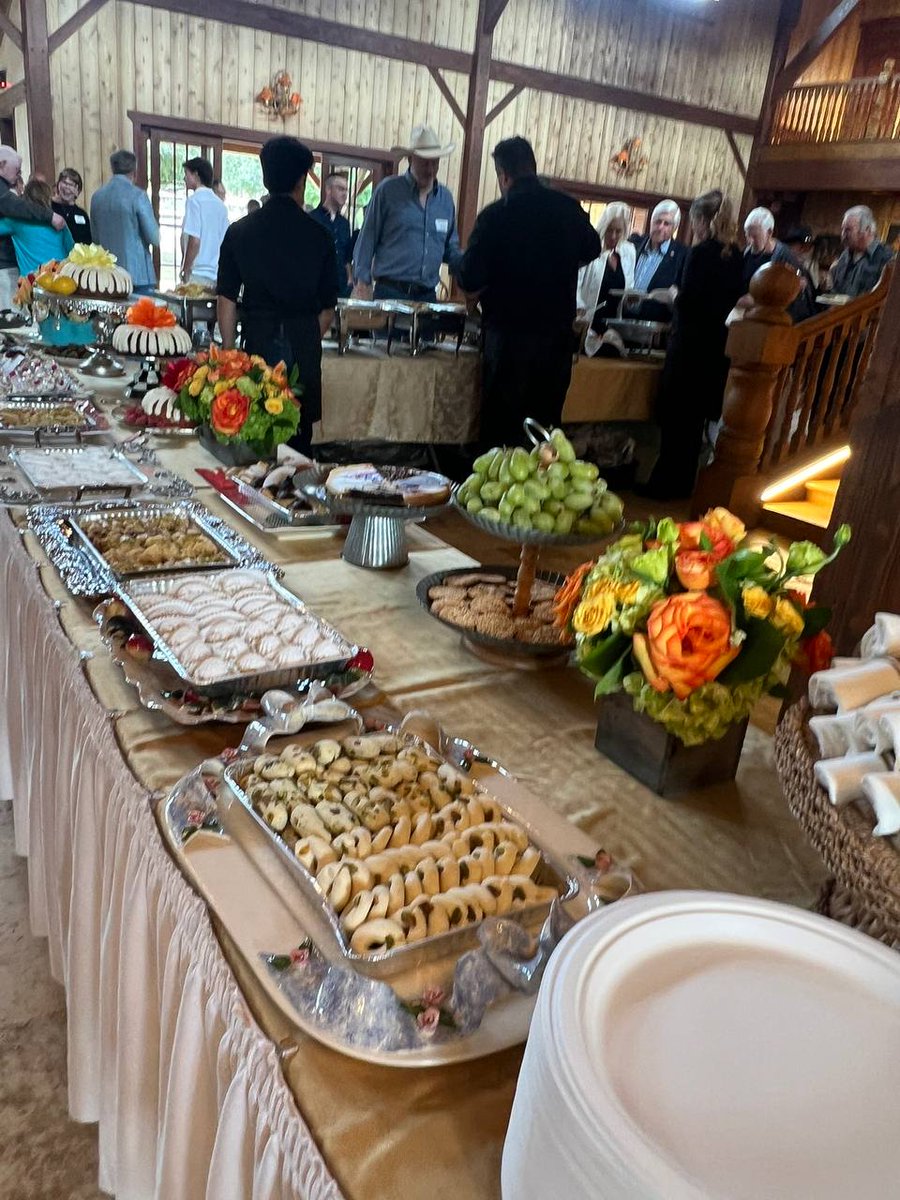 NancyLee785080's tweet image. #HotDogHeaven #LAfoodie #SaveThisPost