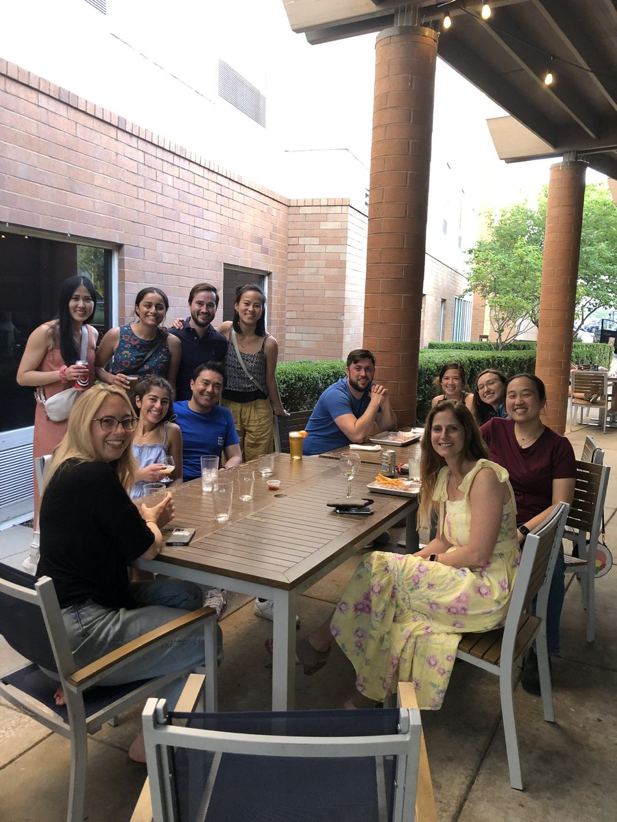 Nikki Rossetti (@nikkirossettimd) on Twitter photo <a href="/WashUSurgRes/">General Surgery Residency at WashU Medicine</a> does Liver Rounds w the fabulous <a href="/square_knot/">Jennifer Yu</a> and the Division of Transplant Surgery <a href="/WashUSurgRes/">General Surgery Residency at WashU Medicine</a> does Liver Rounds w the fabulous <a href="/square_knot/">Jennifer Yu</a> and the Division of Transplant Surgery