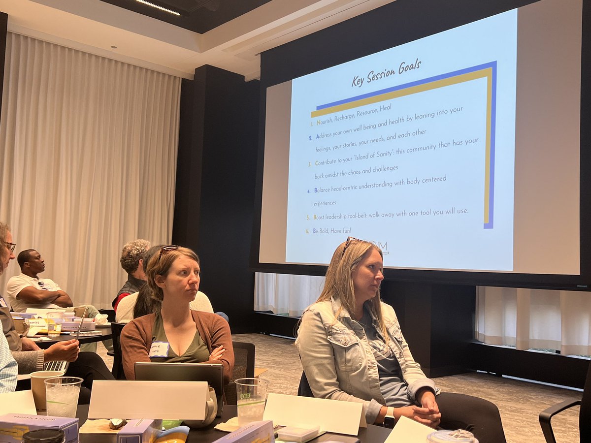 JFK Jr. School-721Q 🦅 tweet media