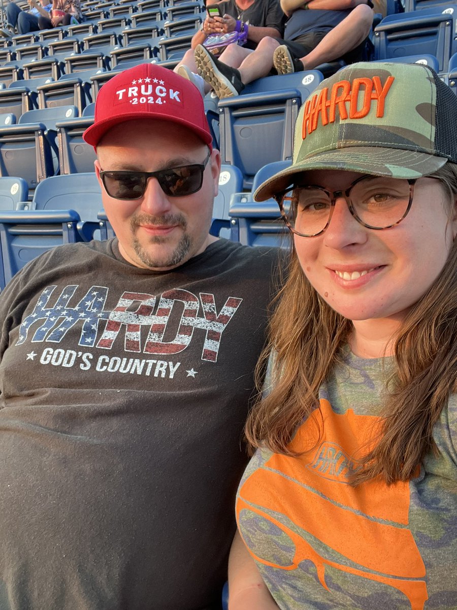 Courtney Colombo tweet media