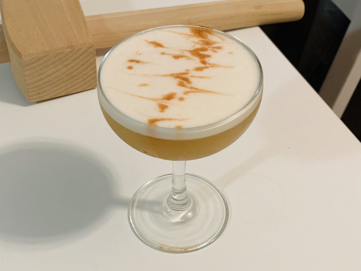 Sabrina_sama's tweet photo. Who needs bars when the best daiquiris are here at home?
.
.
.
#nyc #brooklyn #spring #cocktail #daiquiri https://t.co/vyRqObygj4