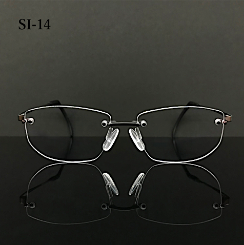 iwakioptic's tweet photo. 【SIEM新シェイプのご紹介】。上質と、洗練と。シンプルを極めたアイメトリクス初のチタンフレームSIEMに、新たなシェイプを４型追加いたしました。既存のシェイプとは一味違う新しいSIEMをお楽しみください。https://t.co/jriLf6Cs4d #アイメトリクス #EYEMETRICS https://t.co/87lkbUTXwM