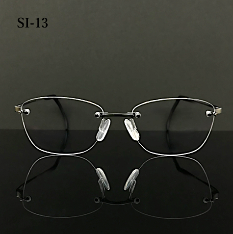 iwakioptic's tweet photo. 【SIEM新シェイプのご紹介】。上質と、洗練と。シンプルを極めたアイメトリクス初のチタンフレームSIEMに、新たなシェイプを４型追加いたしました。既存のシェイプとは一味違う新しいSIEMをお楽しみください。https://t.co/jriLf6Cs4d #アイメトリクス #EYEMETRICS https://t.co/87lkbUTXwM