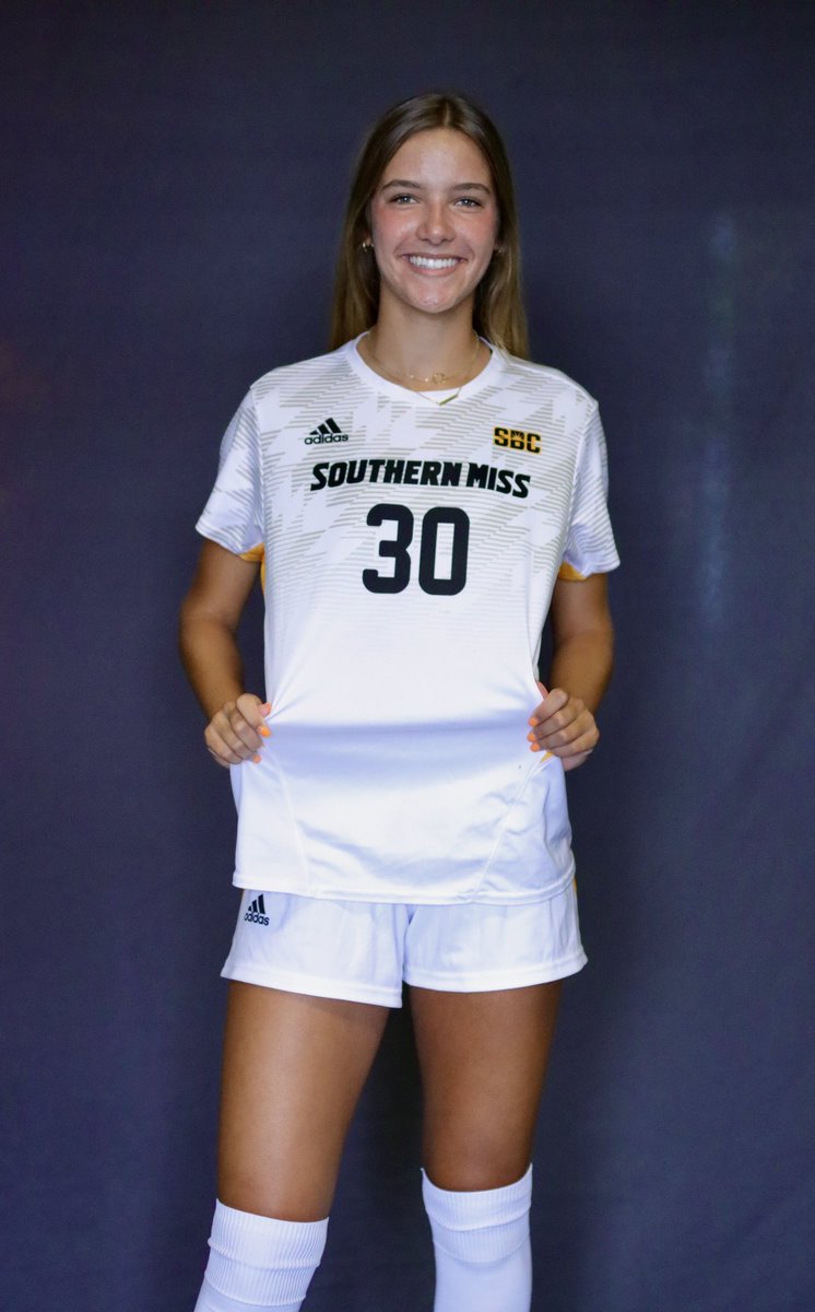 Aldrette27's tweet photo. I am very thrilled to announce that I have verbally committed to play Division 1 soccer at the University of Southern Mississippi. I am so thankful for the endless love and support from the Lord, my family, coaches, teammates, and friends! 
💛🖤💛#GoldenEagle #SMTTT #committed https://t.co/YPuPeB1Mxg