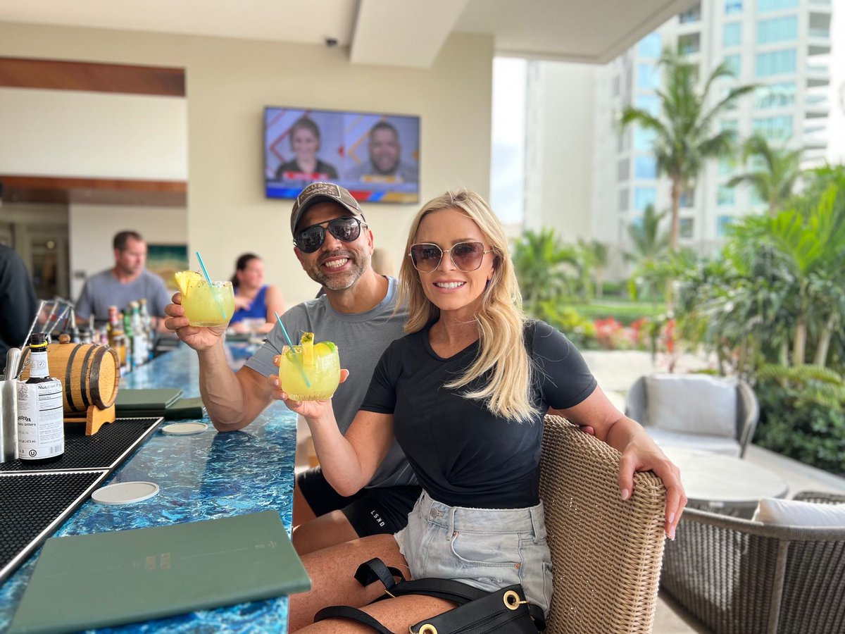 TamraJudgeOC's tweet photo. We made it to Turks and Caicos. 🥂 Excited for a vacation and to celebrate our ten year wedding anniversary. ❤️ https://t.co/VECi7EzzD0