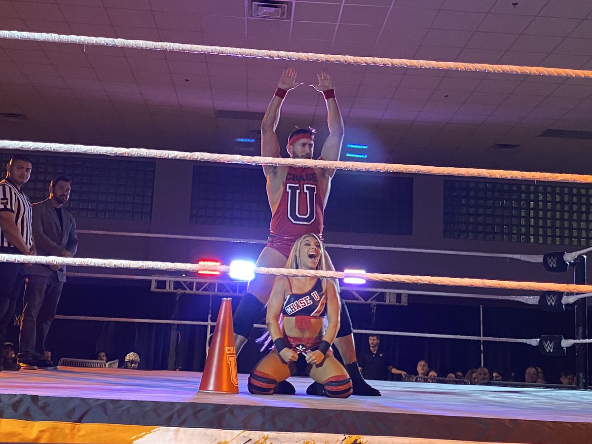 CarterShyloh's tweet photo. Is this really even a match?? #BigDuke vs 🥬?? No chance @KaleDixonWWE vs @sixftfiiiiive 

#ChaseU #NXTDadeCity #WWEUniverse #WWE #NXTLive https://t.co/CLO9pQ5VZQ