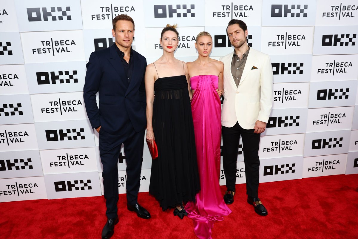 Caitriona with the Outlander Cast at the Season 7 Premiere in Tribeca