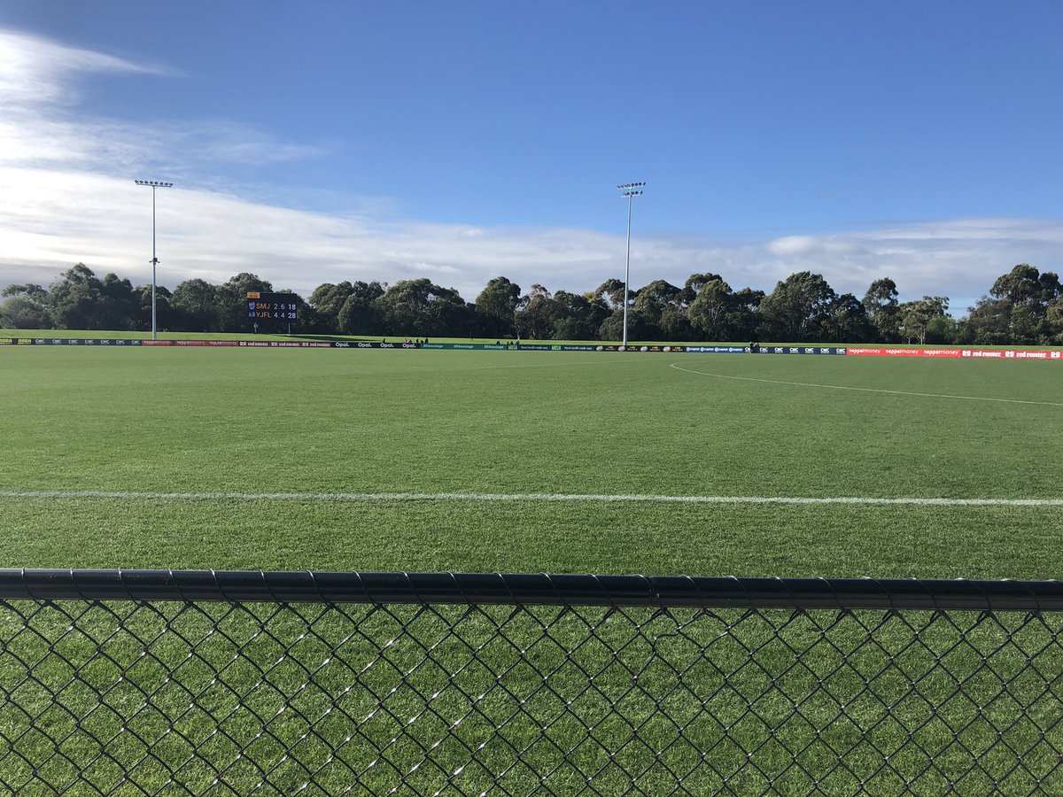davegraney's tweet photo. Saturday morning under 14s girls inter league metro comp watching my neice play. At Moorabbin! What a great ground! Stuff the Spencer st Stadium! #moorabin #smj #yjfl https://t.co/BkncqvV8xz