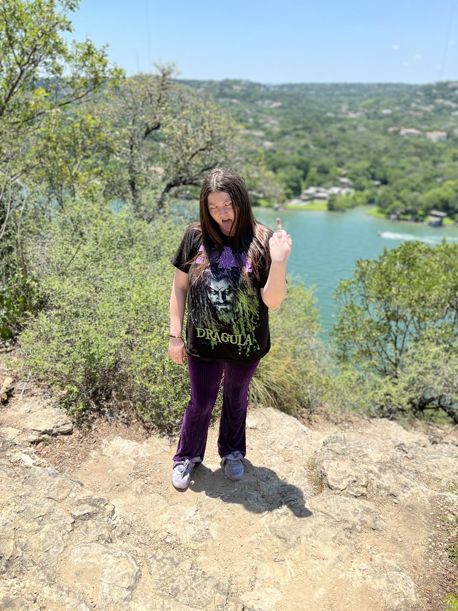 cameronouthere's tweet photo. Yes I included the last one where I look like grimace girlfriend with pink hair https://t.co/GzTX277uzE