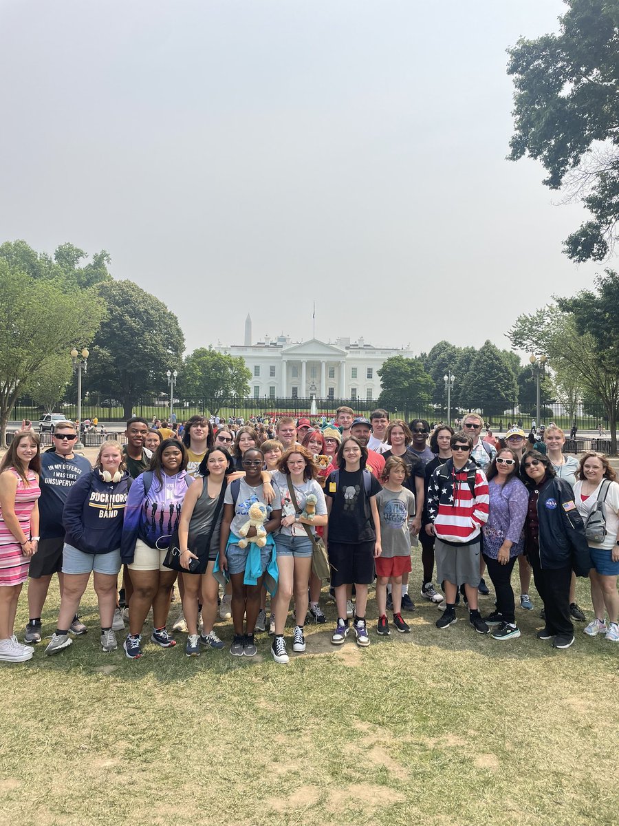 BryanCampbell24's tweet photo. Awesome week in DC with Bhstravel! 
@Buckhorn_High https://t.co/ZS0rOzWkUD