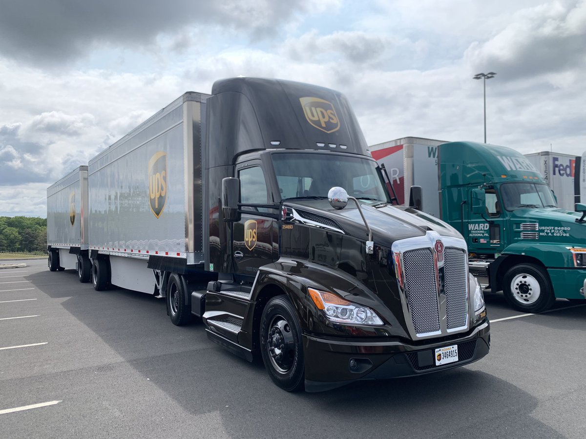 FeedersGrove's tweet photo. 2023 Truck Driving Championships! Supporting Team UPS! Thank you to the participants and their families!!@jackchud22 @KevinTorrey8 @EricDWilliams17 @Johnasaulino https://t.co/RHoTHNX9Kx