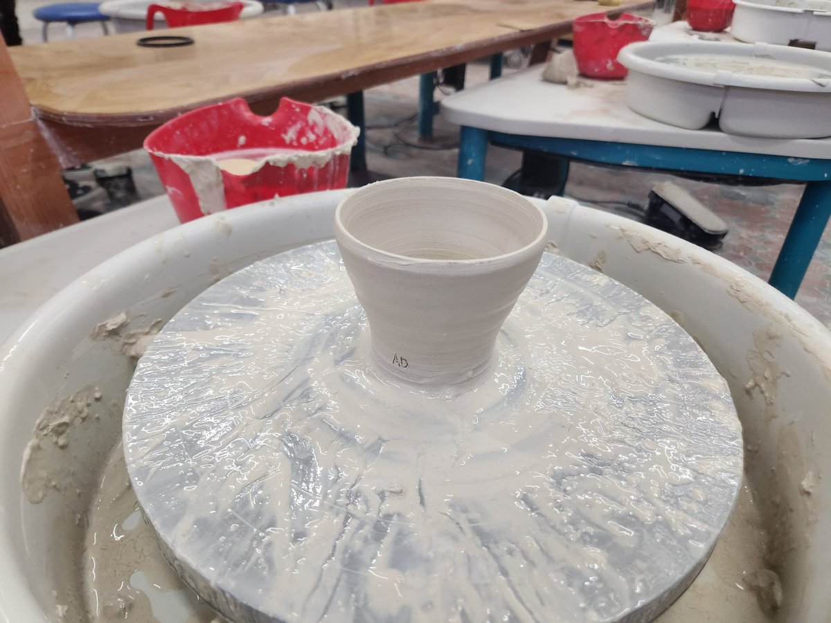 shoutingtitan's tweet photo. Went and did a pottery class and I'm going to very intentionally not look into doing more because I could see myself getting *very* into it and I just know pottery wheels are expensive https://t.co/mOCtRYYVSF