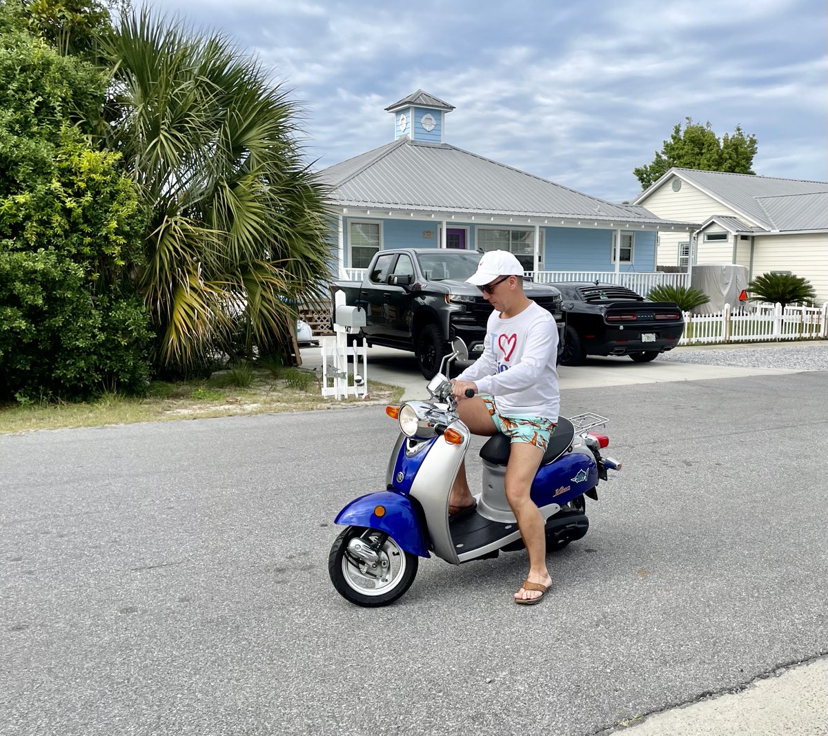 SashaEats's tweet photo. Letโs go places ๐ต #SashaInPCB https://t.co/U0p3QEUTgz