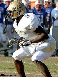 gcfootball's tweet photo. The Good Counsel community mourns the loss of one of our all time greats, Hall of Fame member, Akeem Hebron ‘06. Akeem stayed connected to the program and continued to be a positive influence on our current GC players and alumni. Please keep his family in your prayers. #WeAreGC https://t.co/sthockTRXB