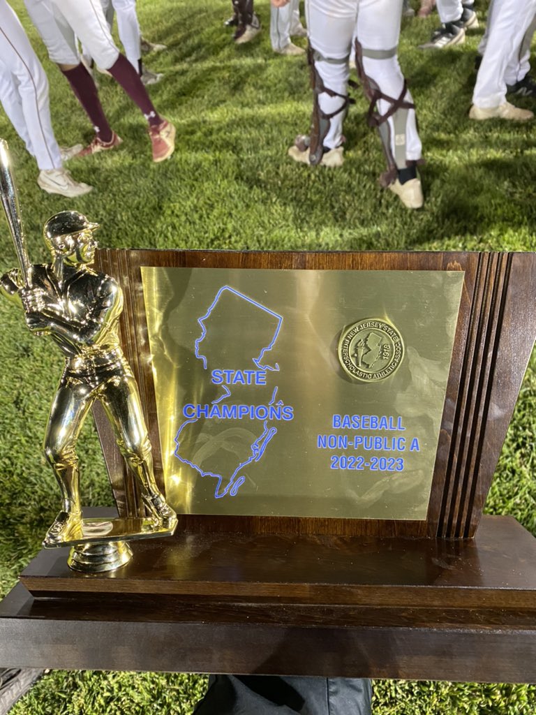 IronmenAthletic's tweet photo. Non Public A STATE CHAMPS! https://t.co/Se8FcB259f