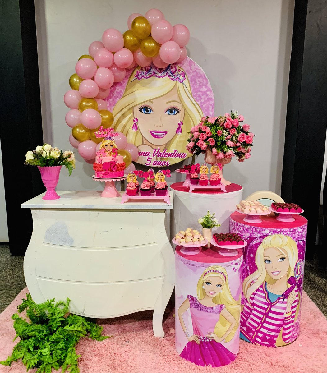 san_thosed's tweet image. Minitable para celebrar os 5 anos da querida Valentina 😍🎉

#minitable #barbie #trabalhododia