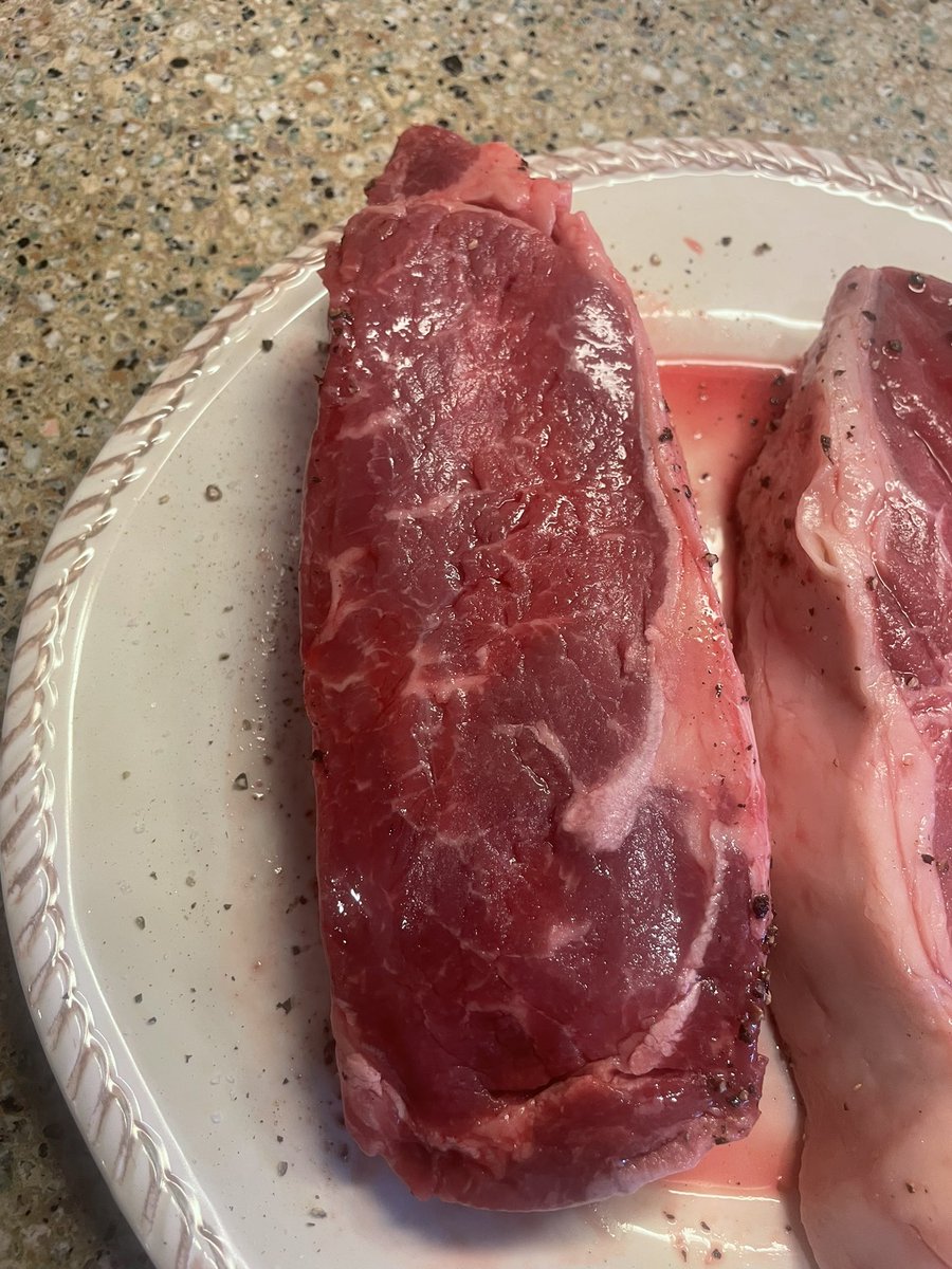 Being gaslit into believing that this is a ribeye. Not a chance