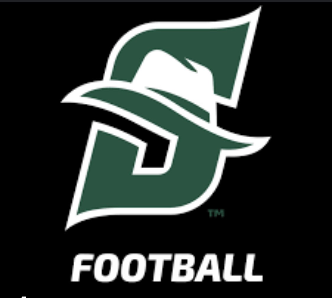 After a great conversation with @CoachMaloneyOL I am blessed to receive my first D1 offer from Stetson University  <a href="/EBIndiansFB/">East Bay Football</a>