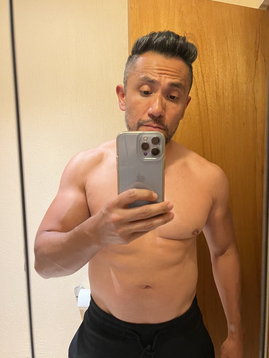 eddie on Twitter "likea este post si me quieres coger hasta que suene