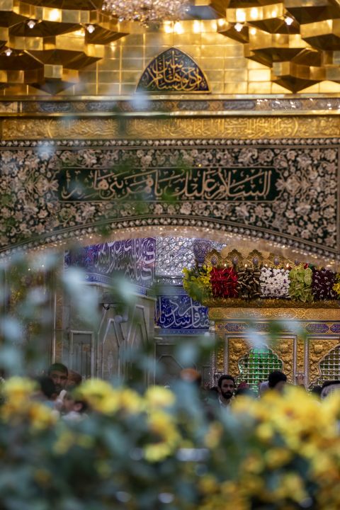 AlkafeelAbbas's tweet photo. اللهُمَّ أنتَ الواحِدُ بِلا شَريكٍ، وَالمَلِكُ بِلا تَمليكٍ، لا تُضادُّ في حُكمِكَ، وَلا تُنازَعُ في مُلكِكَ. أسألُكَ أن تُصَلّيَ عَلى مُحَمَّدٍ عَبدِكَ وَرَسولِكَ، وَأن توزِعَني مِن شُكرِ نُعماكَ ما تَبلُغُ بي غايَةَ رِضاكَ
#العتبة_العباسية_المقدسة https://t.co/St7imS7auq