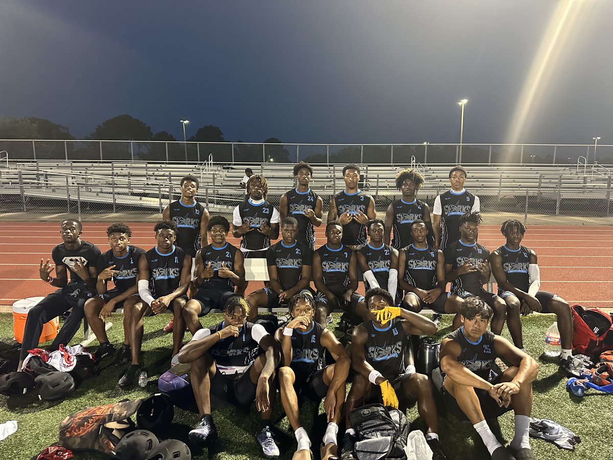 Congratulations to these guys for qualifying for state @Texas7on7 see you in College Station #ACF #CreekBoys