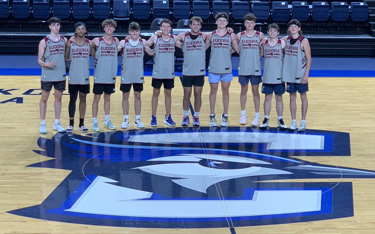 Fun day at <a href="/BluejayMBB/">Creighton Men’s Basketball</a> 
#letitfly