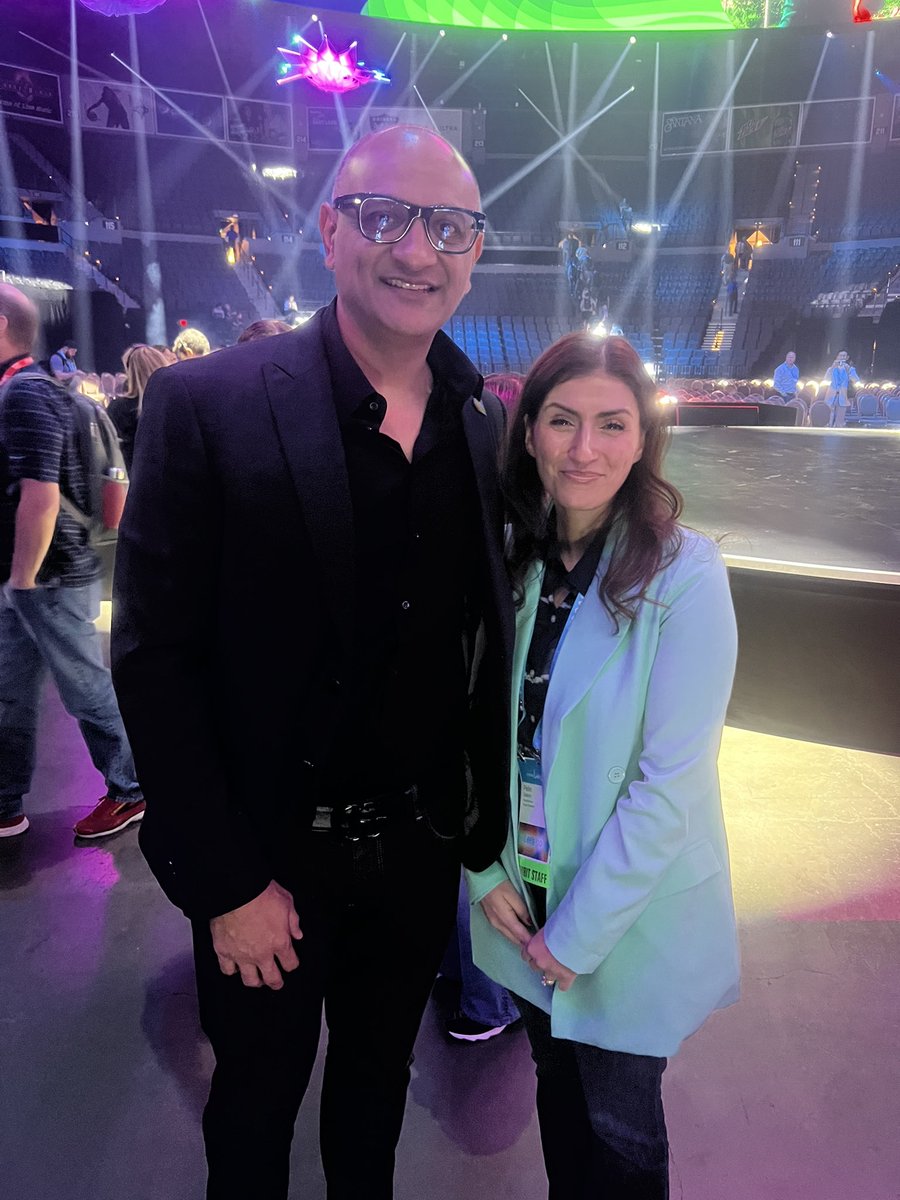 pelinsalem's tweet photo. What could be better than attending the fully energizing #CiscoLive Keynote #LetsGo? Meeting 2 stars of the show, Cisco Chair and CEO @ChuckRobbins and EVP/GM Security &amp; Collaboration @jpatel41 !! 💙🤩
LET’S GO!!! 🎉 https://t.co/4pb6SVbeLt