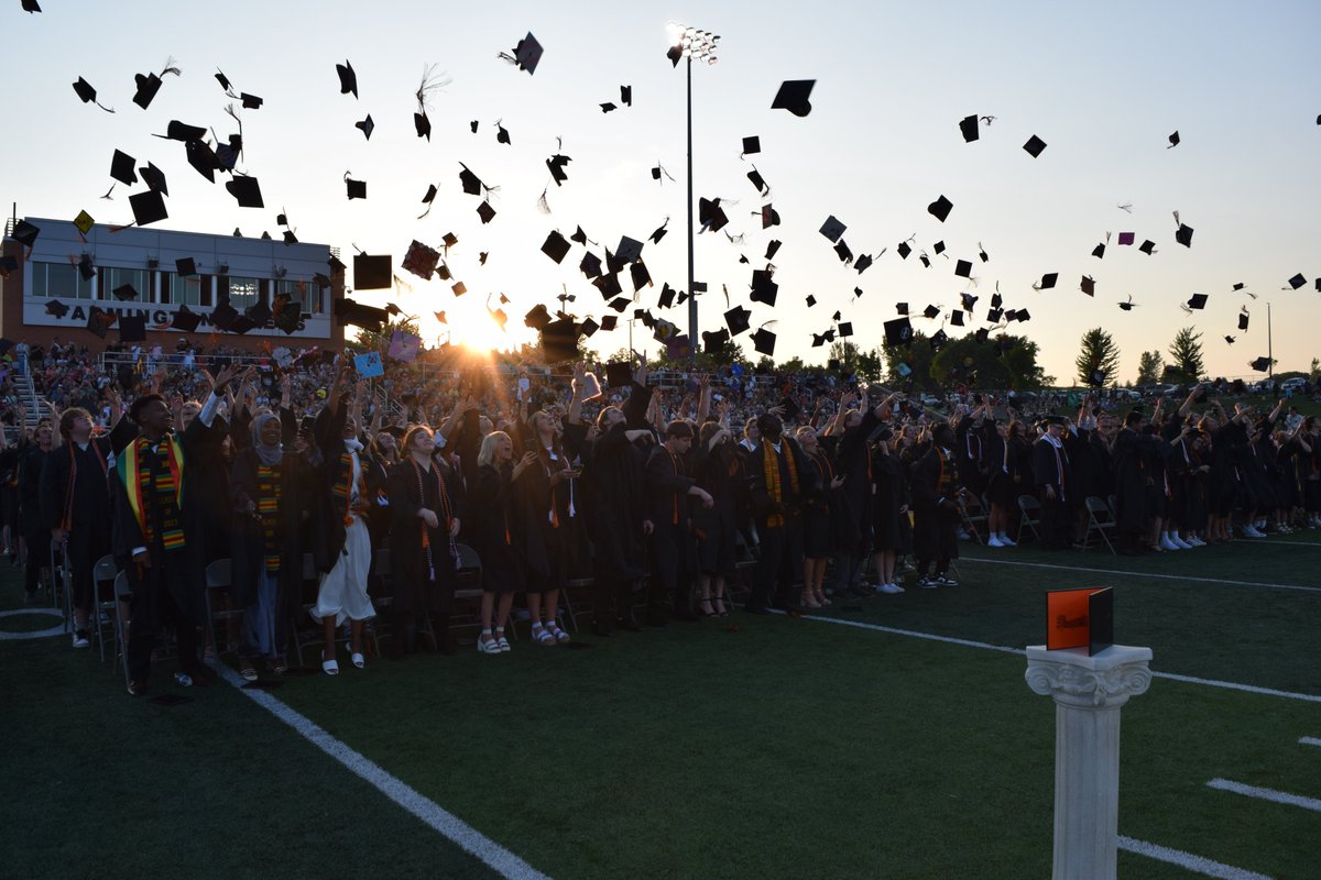 Congratulations to the Farmington High School Class of 2023! Once a Tiger, always a Tiger.🧡#WeAre192