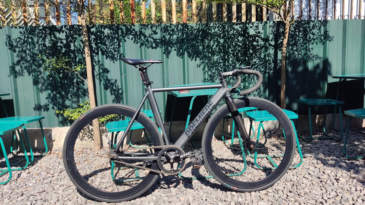 Admaraga's tweet photo. WTS

Frame set PREMIERE (only)
Sz 51 M
Super mulus
Lokasi Bandung
Harga 2jt nego sampe mampus
081315009140

#fnfjb https://t.co/mxo03Vf4aX