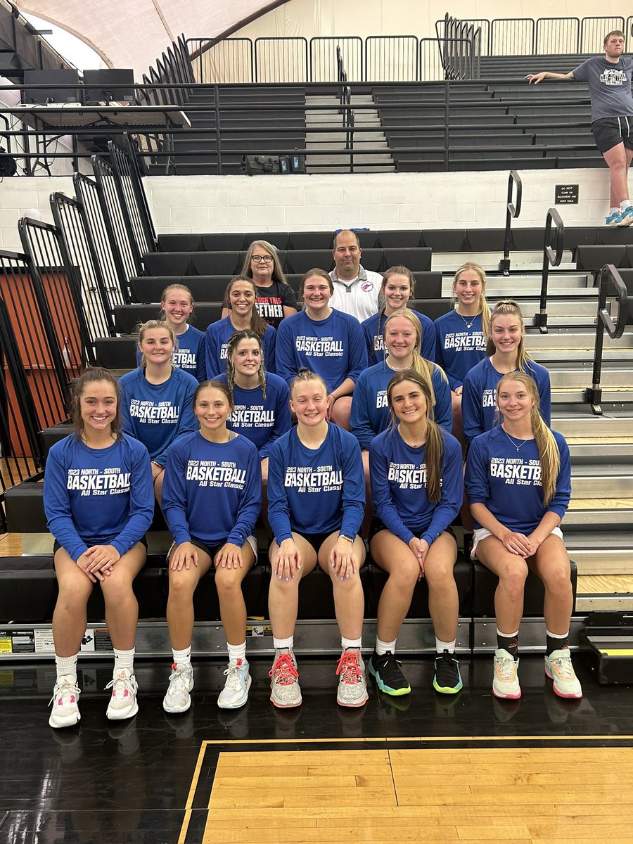 MorganCochran19's tweet photo. North- South game .. One last go around with @BeeBasketball  , it was a blast ❤️ https://t.co/77RfwKzQ85