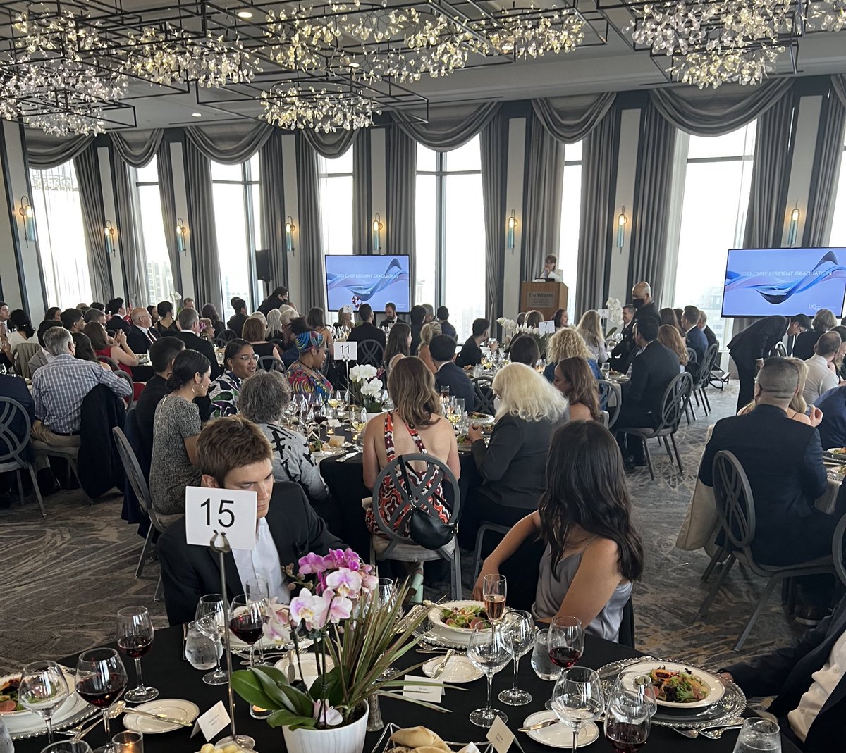 The start of a celebration #congrats <a href="/UCSFSurgery/">UCSF Surgery</a>  Chief Residents <a href="/Jasosamd/">Julie A Sosa, MD</a>