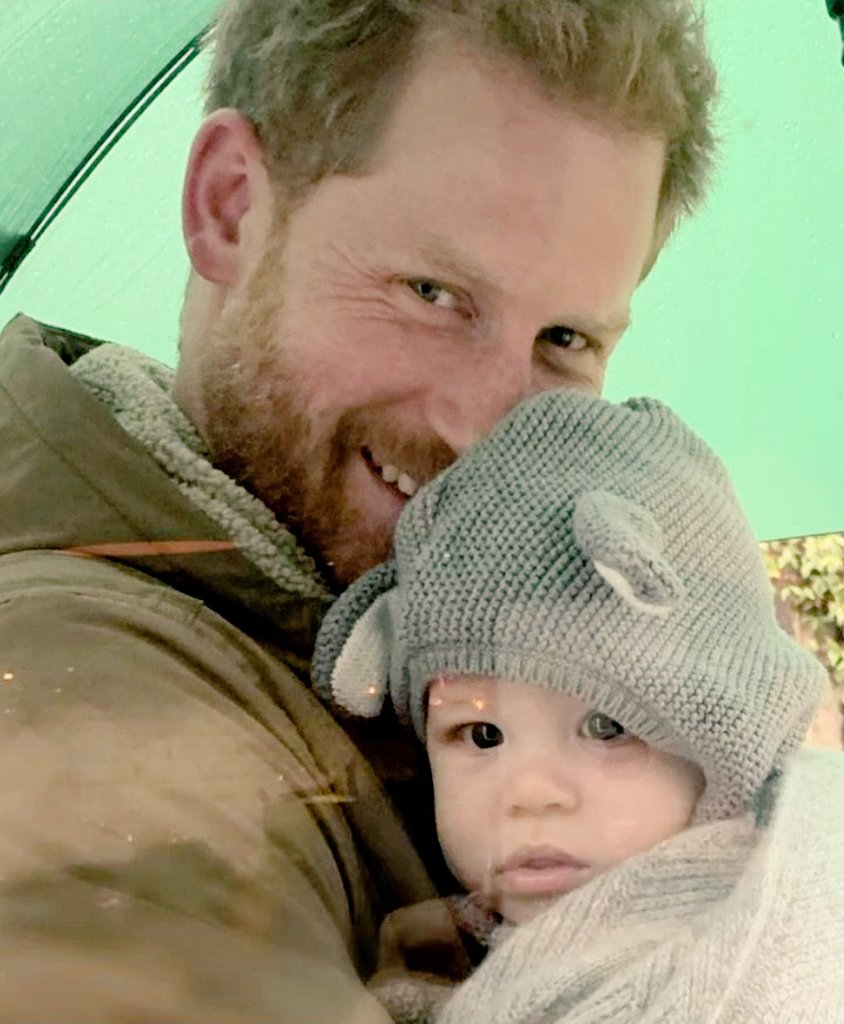 Prince Harry & Prince Archie 💙

#PrinceHarry #PrinceArchie