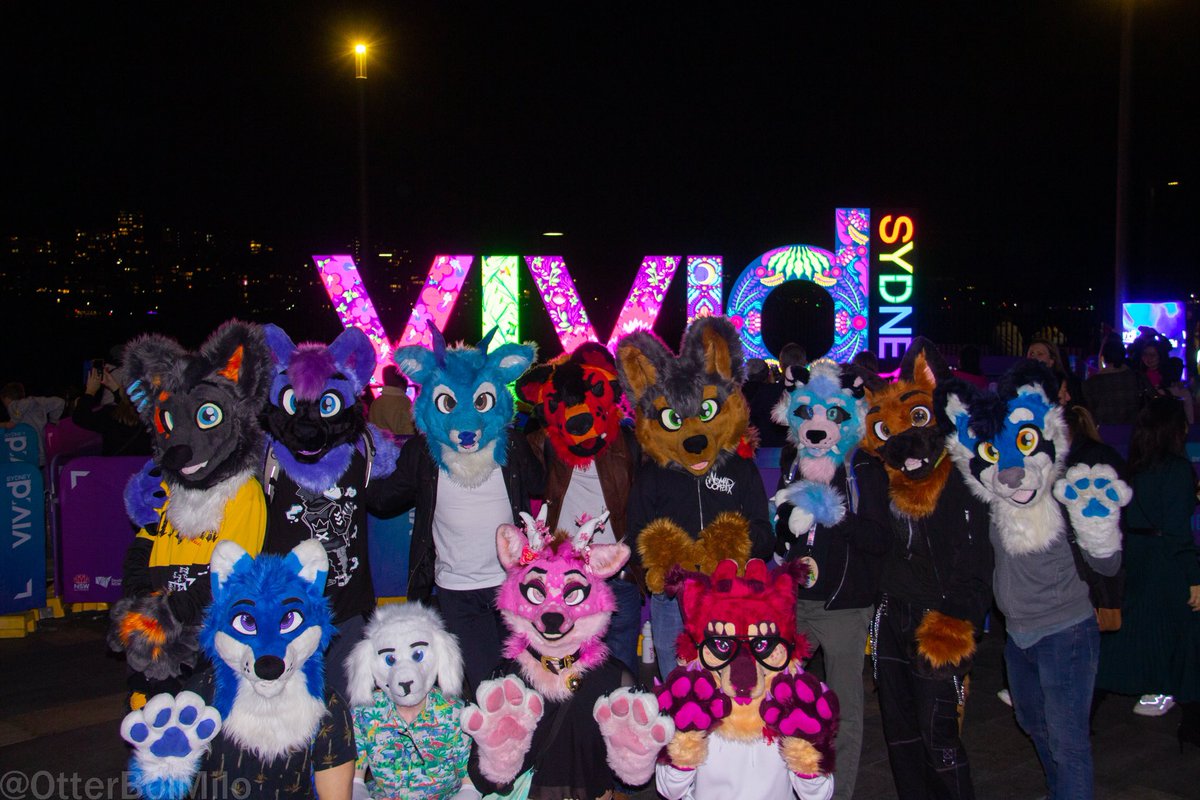 Had a fun time with @VividSydney last night!! Great time! #FursuitFriday 

Suiters (from left to right)

@CruiseTheDingo 
@WolfWintry 
@AlphaCent4260 
@CharlieDeer1 
Sam Fireflash
@coolpinkdeer 
Flux
@JustinDaKelpo 
@Pepper0ni2 
@MrMusen2 
@HeliosDerg 
@ItsFlippsy