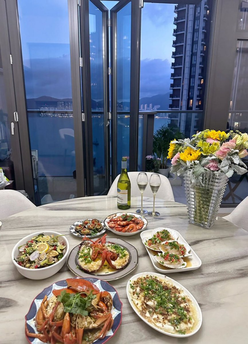 Yummy yummy food 😋😋