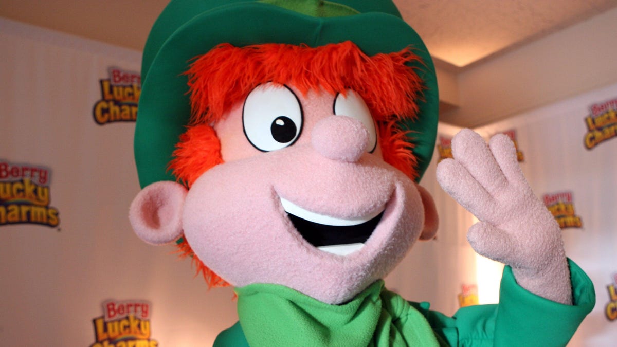 TheAVClub's tweet photo. Lionsgate is ready to inflict a Leprechaun reboot on a new generation https://t.co/tsMAN0Bn98 https://t.co/dxUy6XR37x