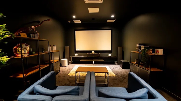 riosoundvision's tweet image. Transform your home cinema experience with the Lumene range of screens! Ready for an immersive movie image? Which Lumene screen would you choose for your ultimate movie night? 16x9? 2.35:1? Curved? Lumene has it all!

rio.com.au/lumene/

#riosv #RioSoundAndVision #Lumene