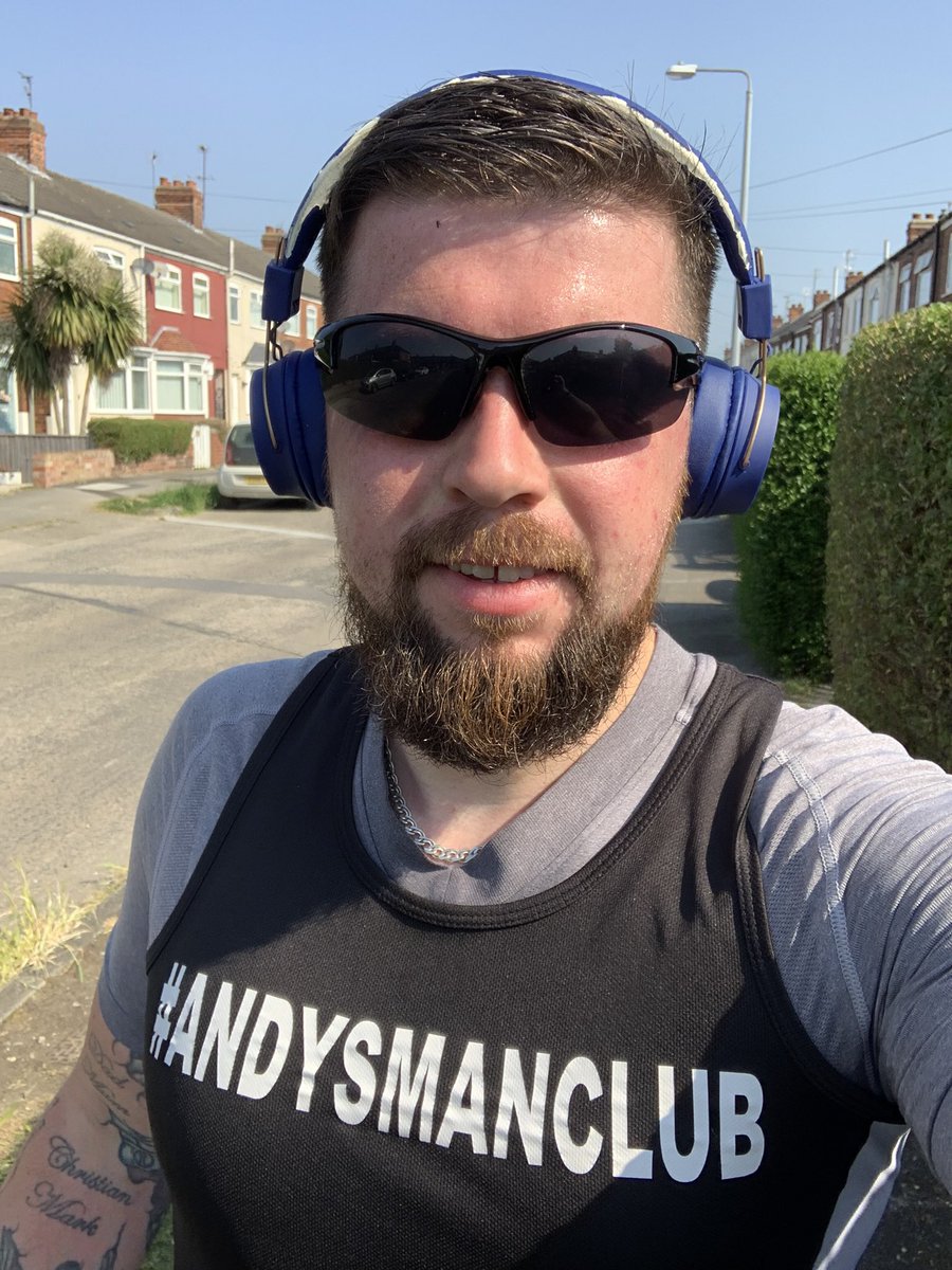 L5WGA's tweet photo. A nice stretch of the legs before it gets too hot today.

Running and representing @andysmanclubuk 

#ITSOKAYTOTALK https://t.co/k0YQtGRVTO