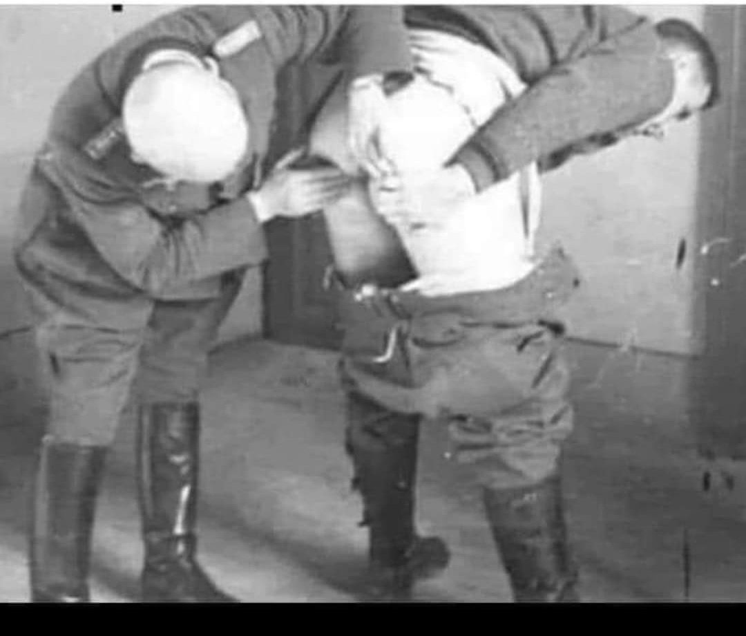 KamsochukwuS's tweet photo. @simon_ekpa @BiafraRGIE We are still searching for the Ejiofor cable's department 🤔 https://t.co/Rtx0MouDem