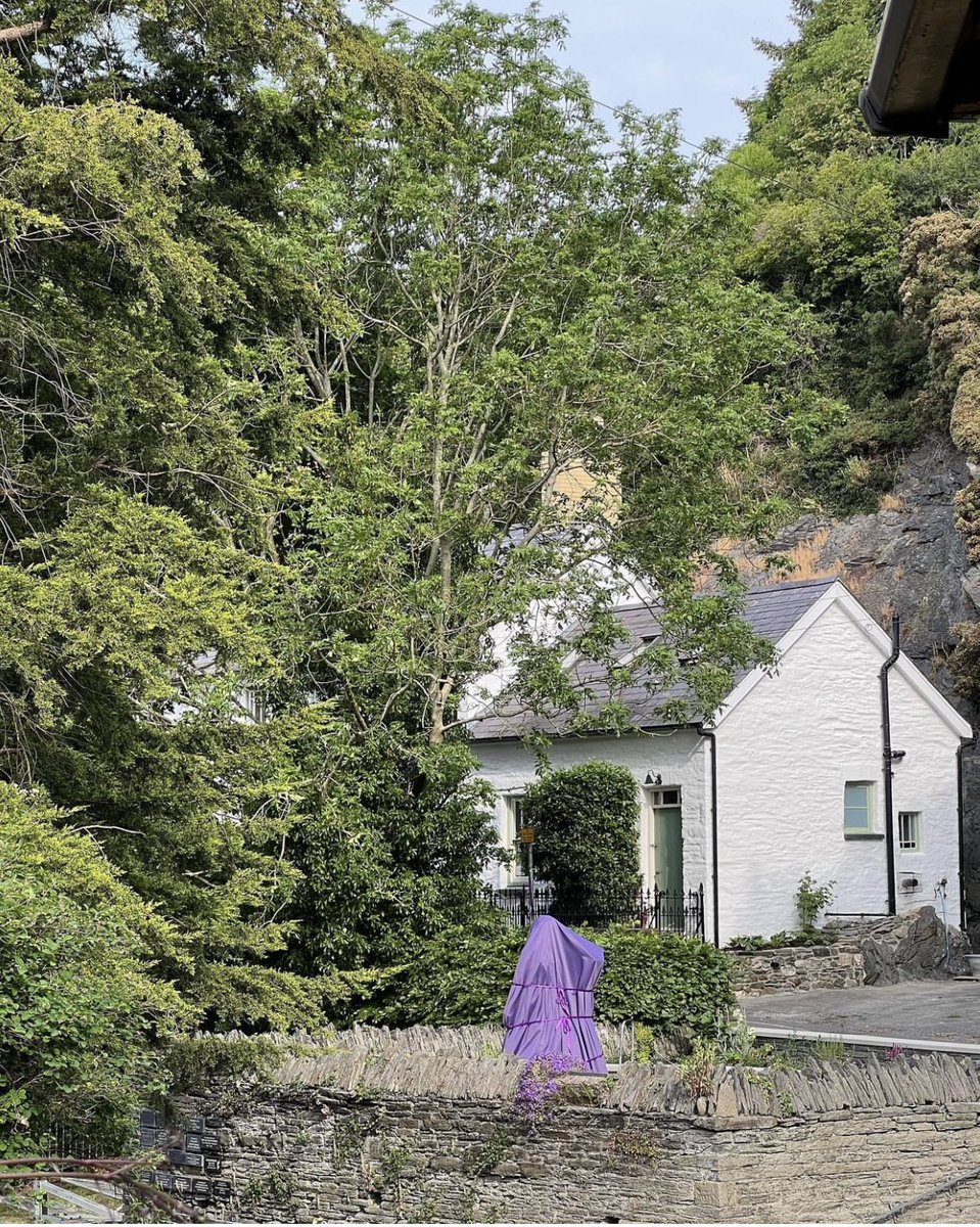 Cranogwen Day is here!  All ready for the unveiling at 2pm. Come and join us in Llangrannog!
#MonumentalWelshWomen 
#HiddenHeroines
#5Women5Statues5Years