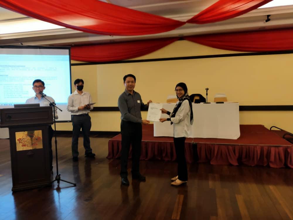 uitmpka's tweet photo. "Congratulations to Nur Syahira Binti Anwar for Winning IStructE Student Prize in Structural Engineering! 🎉 https://t.co/HGvjZ6Qo7R