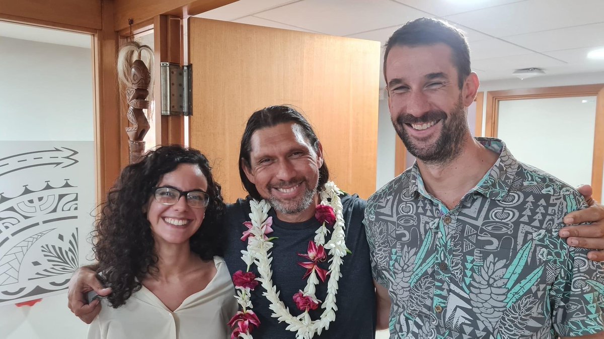 MouniaAob's tweet photo. 🥇Fierté &amp; soutien pour 4 beaux projets polynésiens, lauréats d’#Impact2024!
👏@HC_Polynesie987, la #PolynesieFrancaise, @Paris2024 &amp; @AFD_France réunis pr féliciter la fédé tahitienne de canoë-kayak, la fédé tahitienne de natation et le TEP VA’A Challenge Vohi Concept Arue https://t.co/pwou3em2t5
