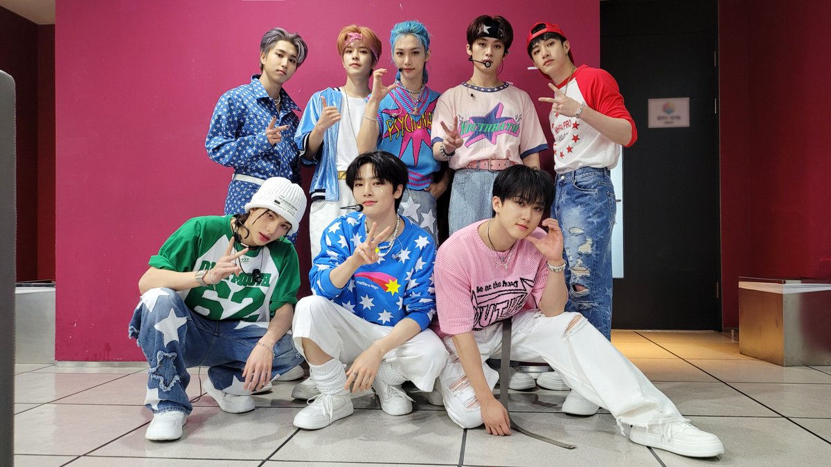 seungsbot's tweet photo. their fits are so cute here https://t.co/17k7yaoJyn