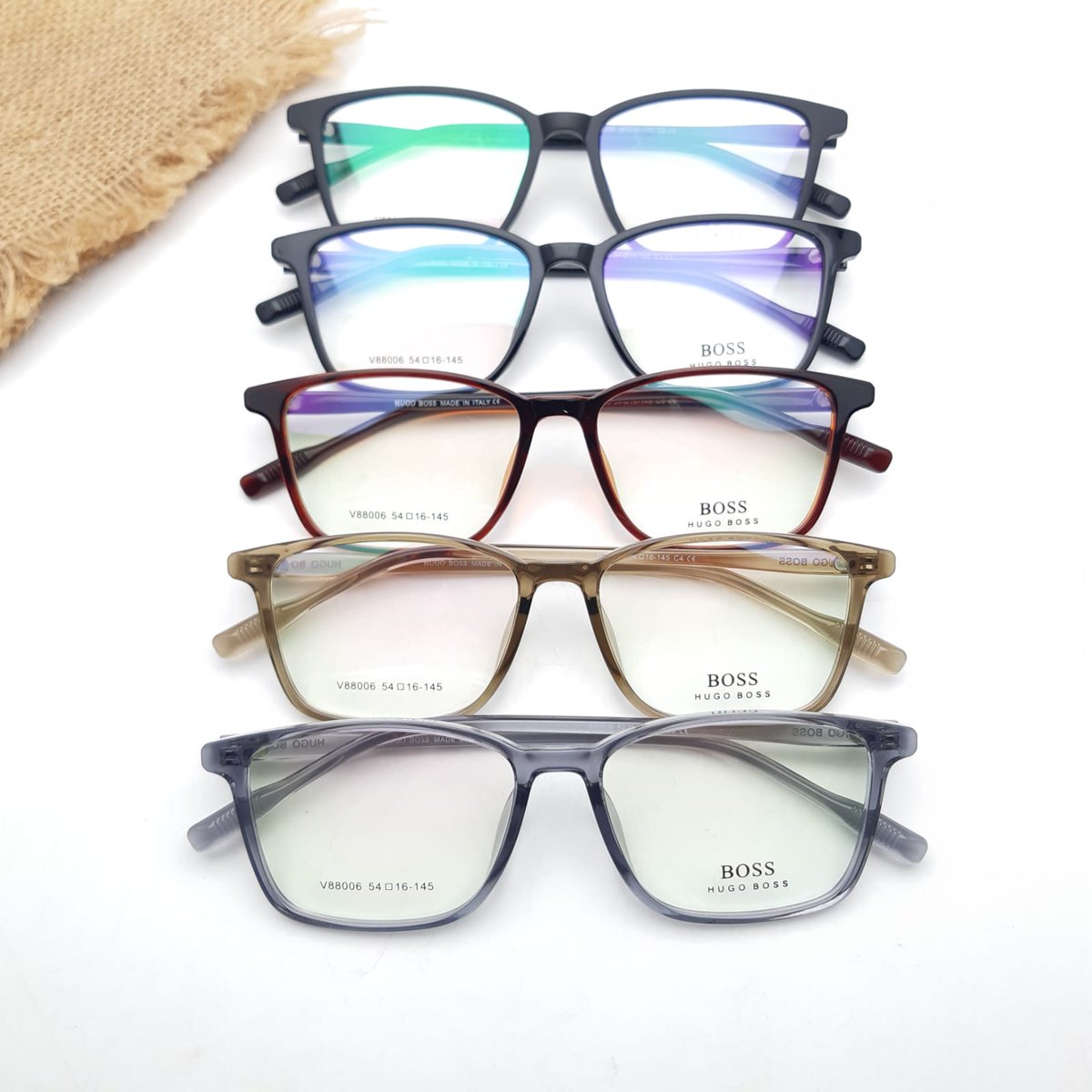 RoseButik1's tweet photo. Frame Boss 88006

Price: 154.000 
Box Sleting+lap
Termurah jaminan kualitas bagus 

#tasyi #WTCFinal2023 #jualankacamata #kacamata #murah #bagus #onlineshop 
Jangan lupa follow IG ku ya @Ivarose2_softlens &amp; @ivarose_boutique https://t.co/Oh84Pun1kY